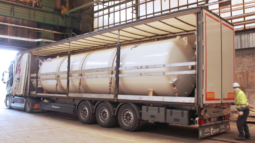 20,000 liter LOX vessel shipment to Italy